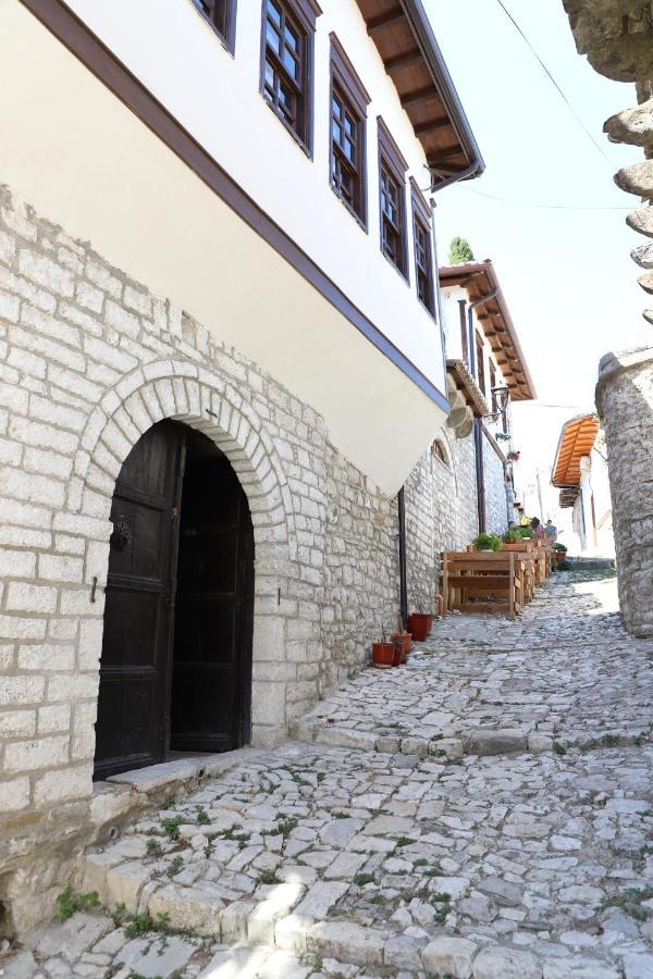 Villa Athina In Berat Castle - Since 1741 Zewnętrze zdjęcie