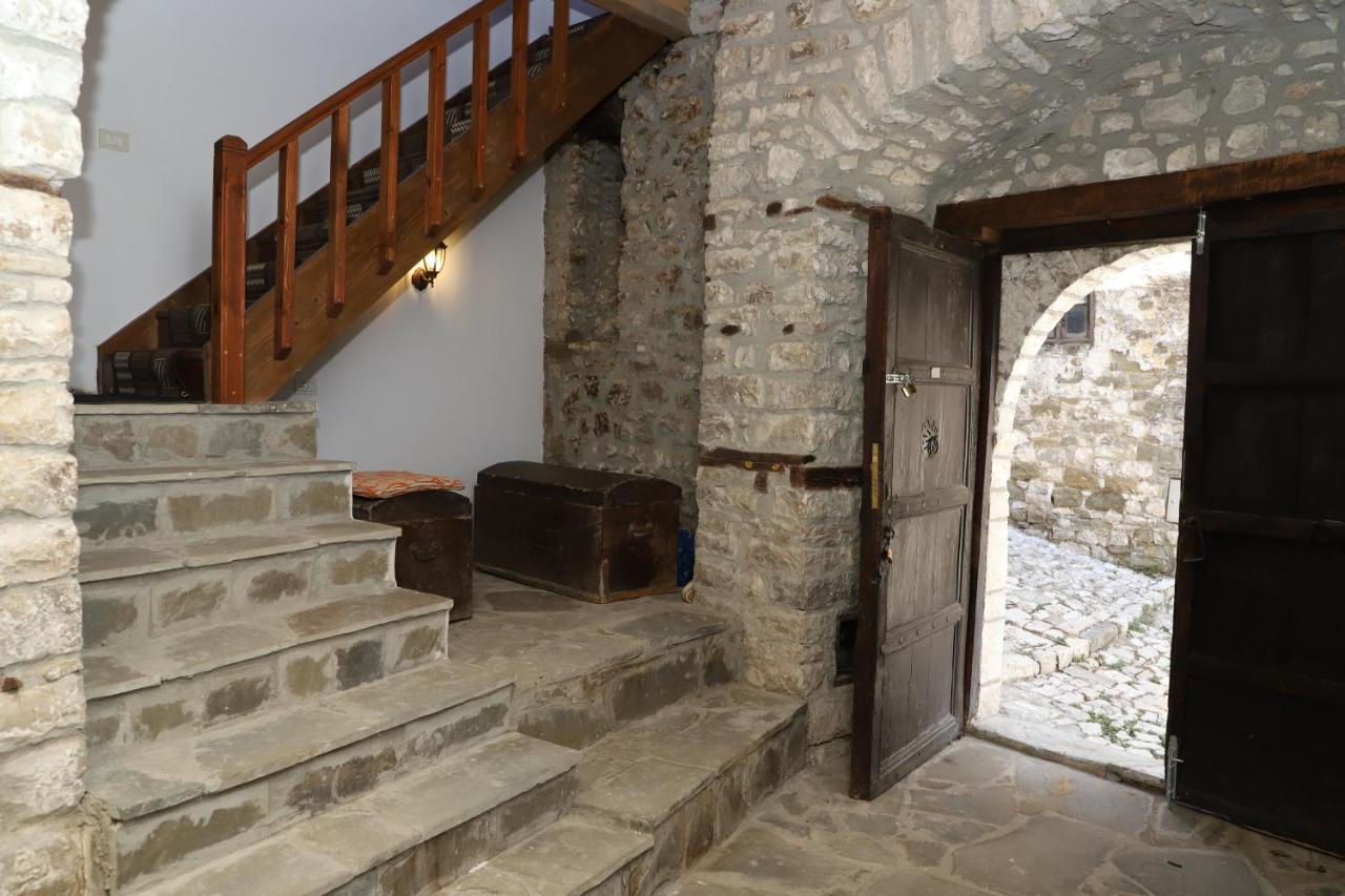 Villa Athina In Berat Castle - Since 1741 Zewnętrze zdjęcie